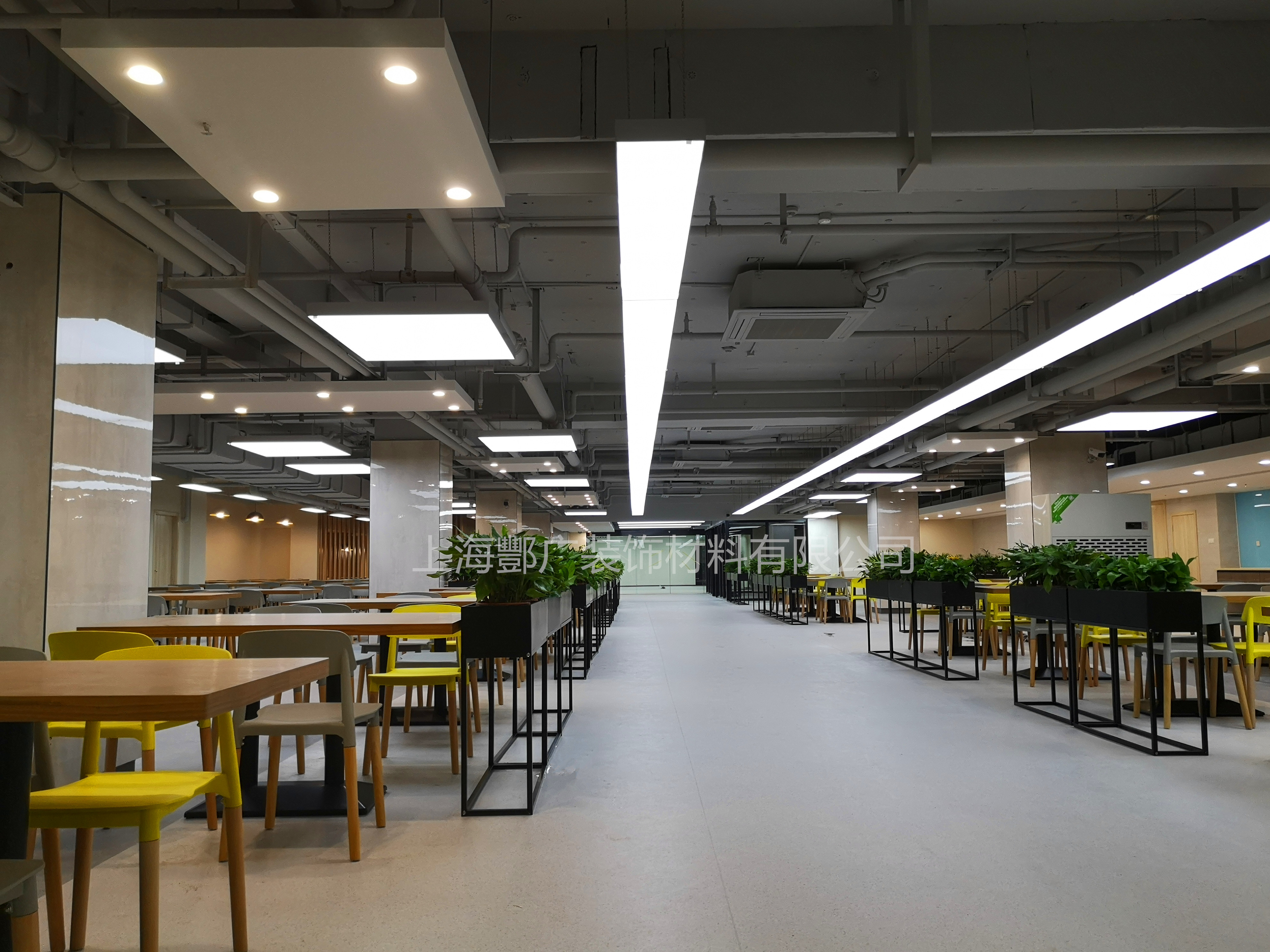 上海原能細(xì)胞餐廳地板項(xiàng)目